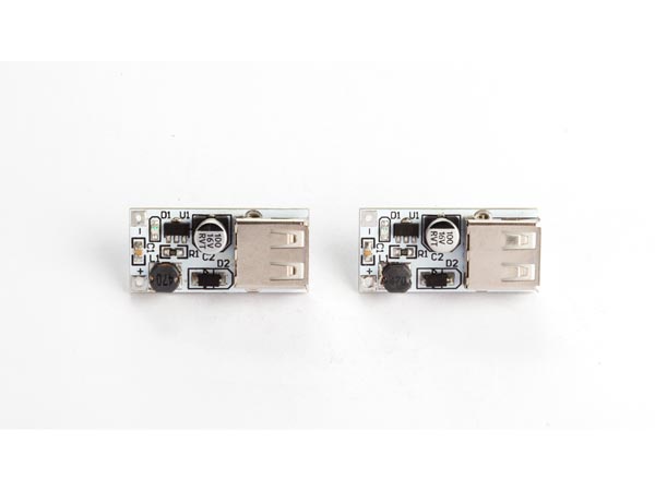 DC-DC BOOST MODULE / (2.5 V-5 V) 600 mA TO USB 5 V (2 pcs)